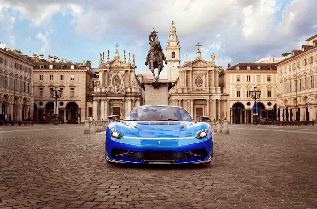 Supercar Pininfarina Battista in esposizione nel centro storico di Torino in occasione del Salone dell'Automobile